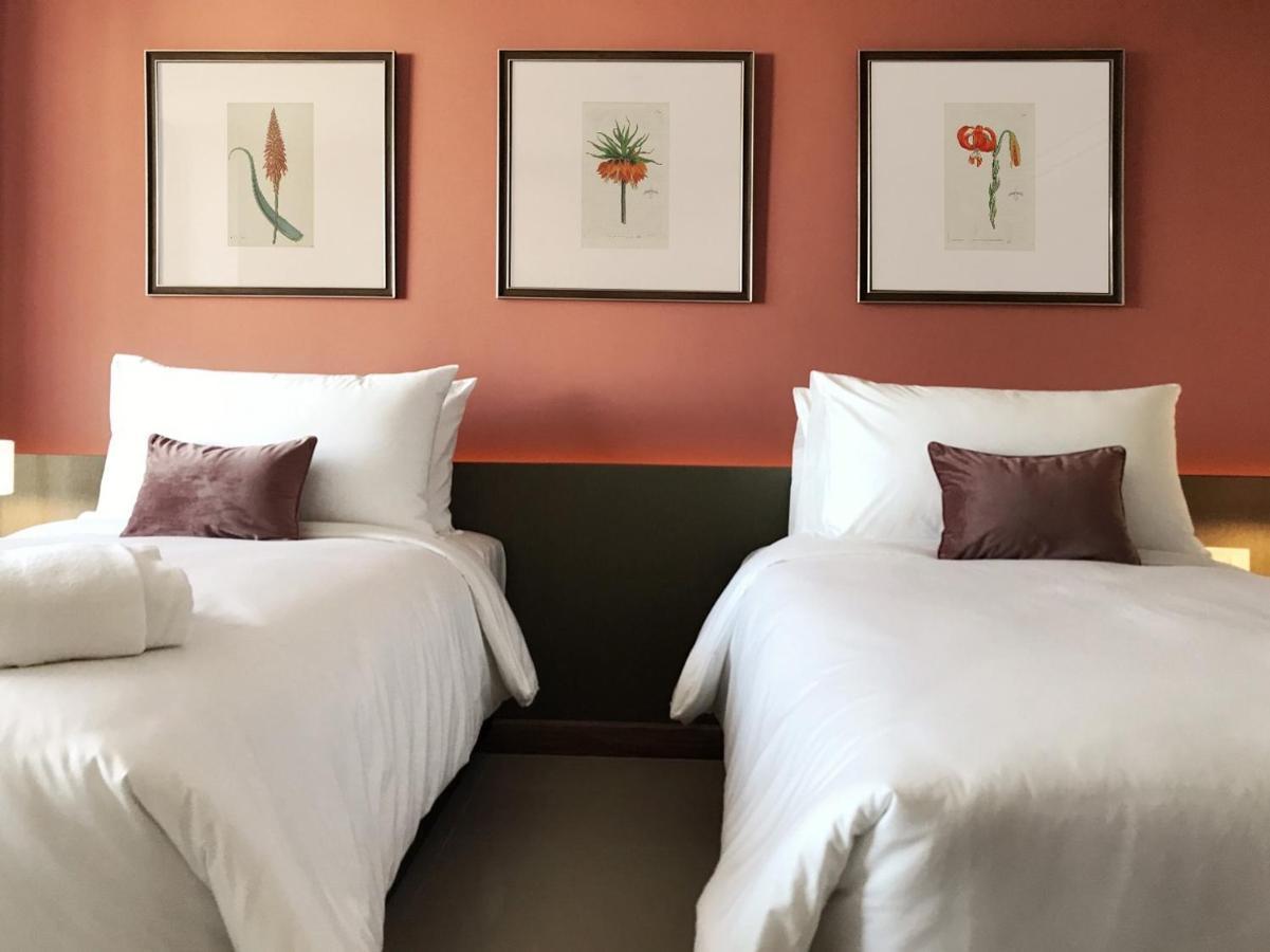 The Raintree Hotel チエンマイ エクステリア 写真